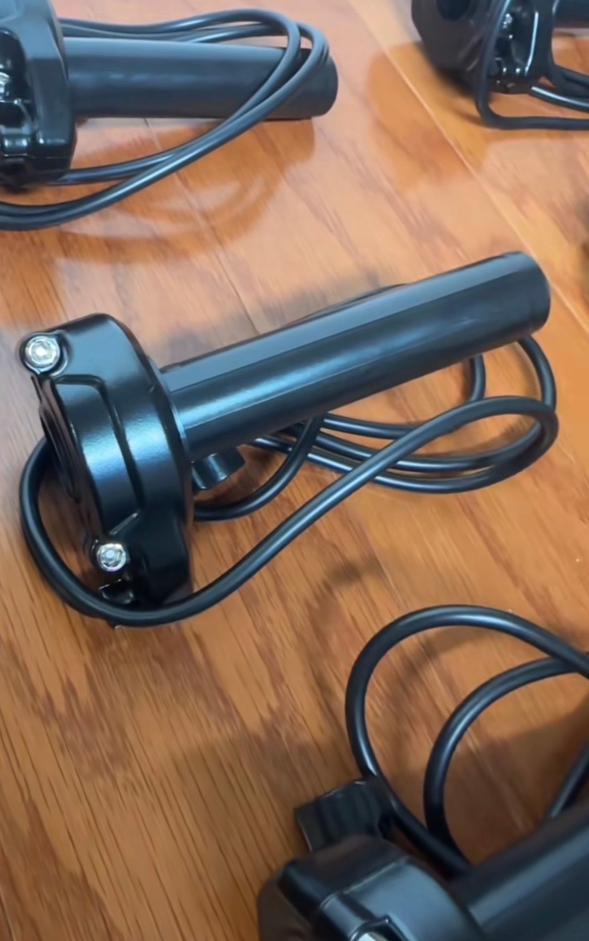 Lights/ throttles