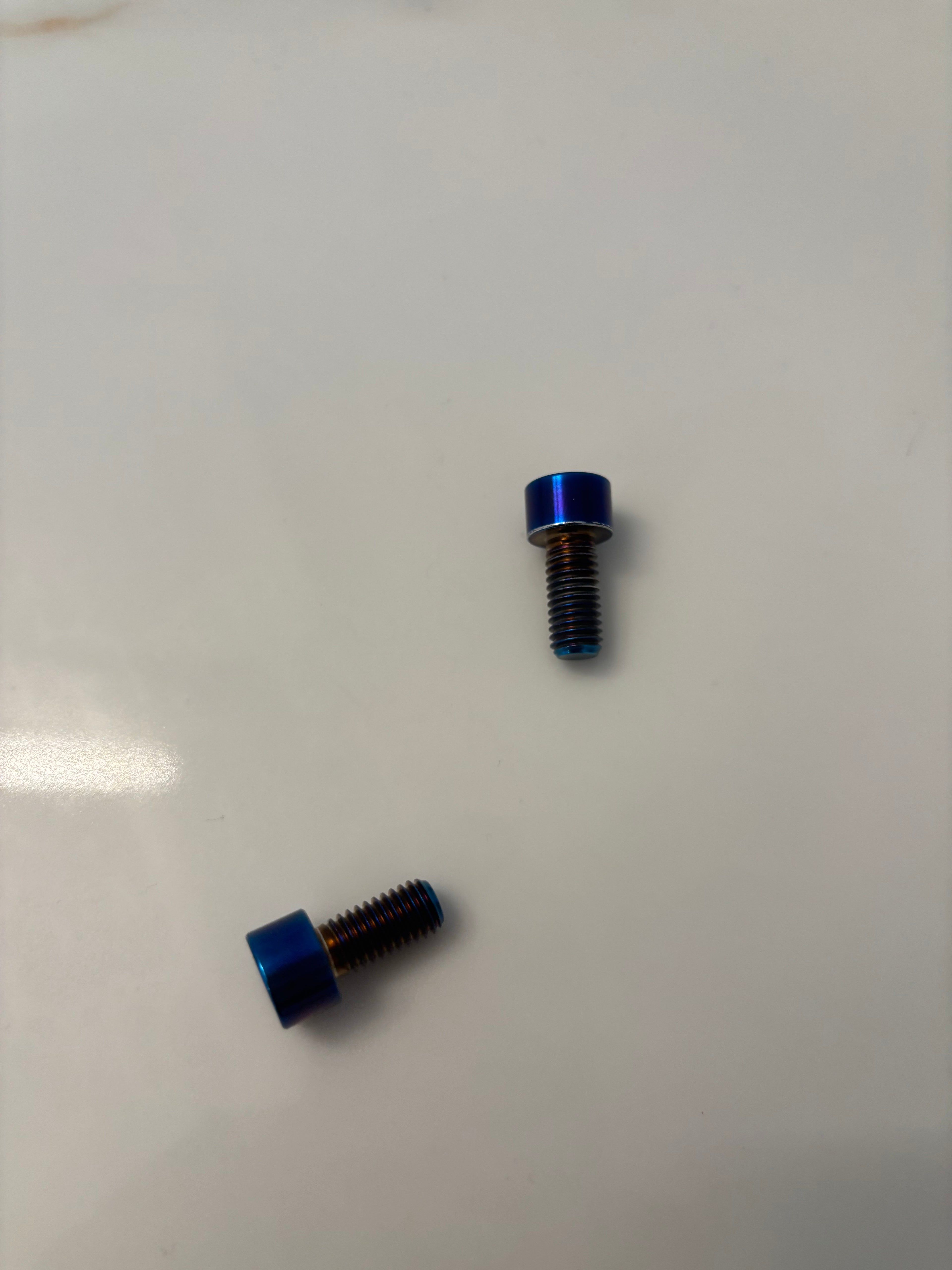 Rad stem bolts
