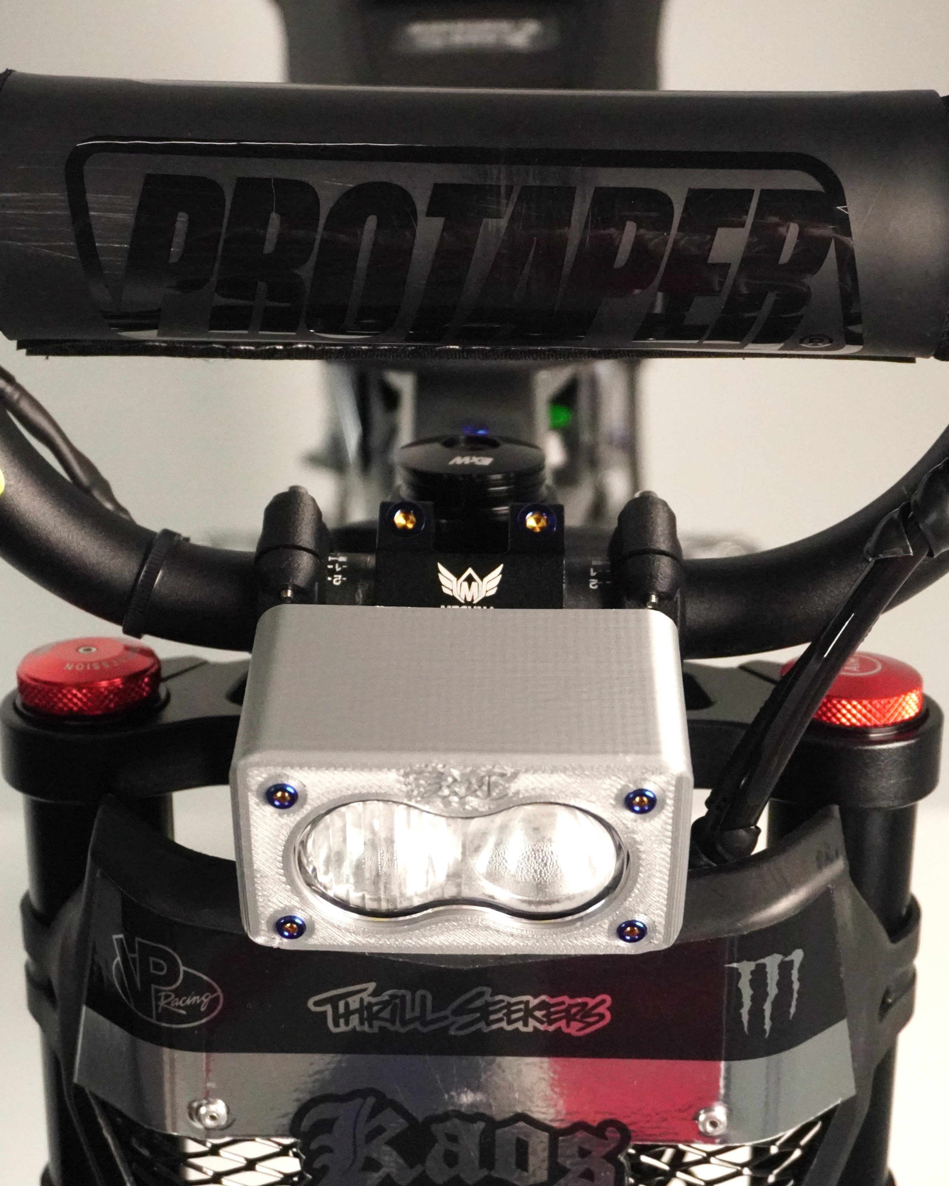 2000+ Lumens Baja Style Light Kit (Battery Powered) (SC)