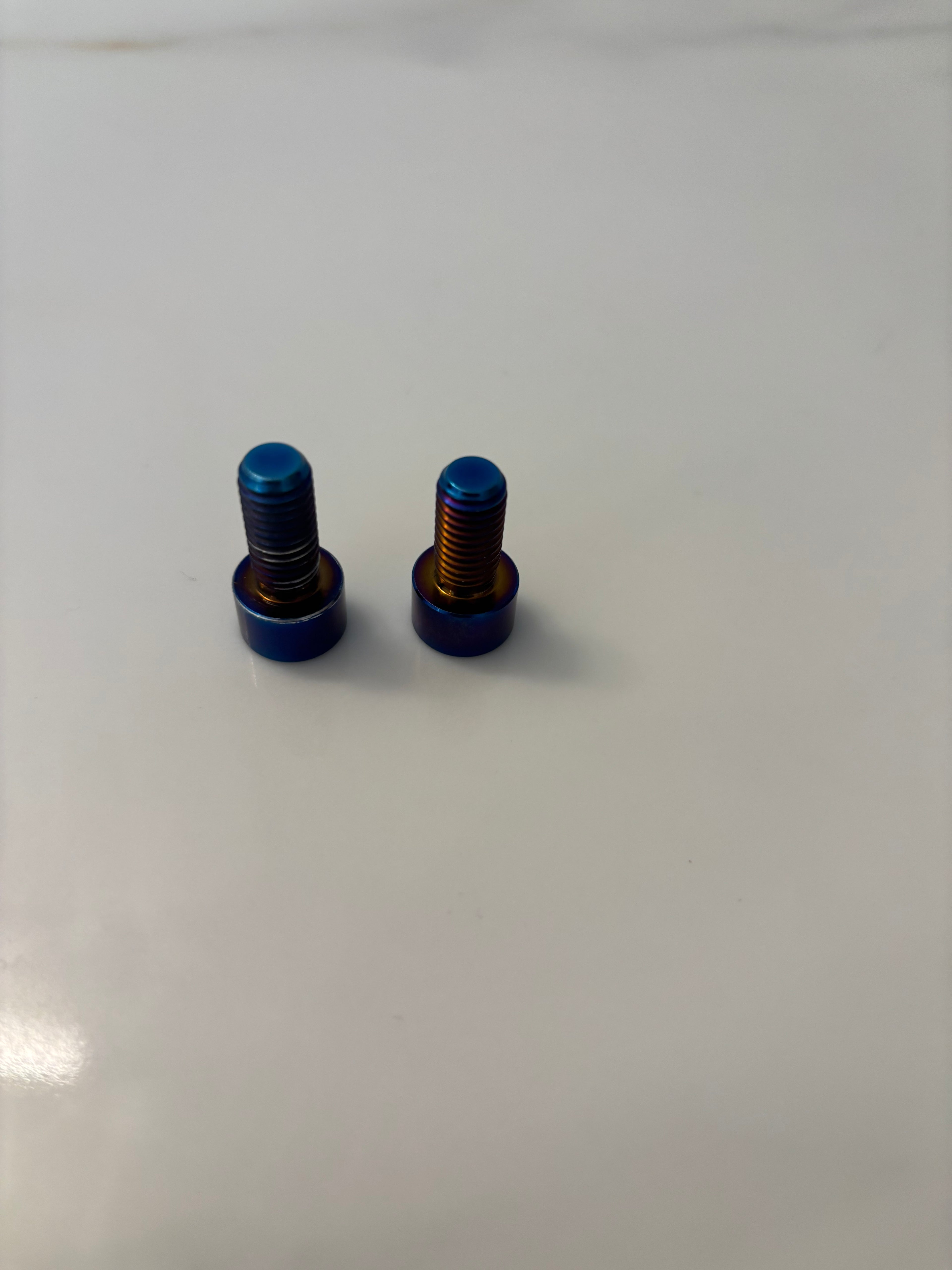 Rad stem bolts